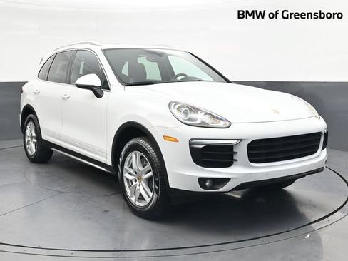 Used 2017 Porsche Cayenne Platinum Edition AWD/4WD image 1