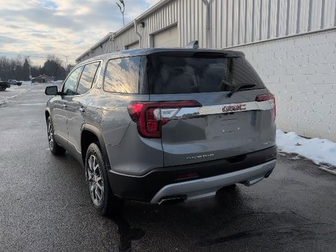 Used 2020 GMC Acadia SLE w/ LPO, Floor Liner Package image 5