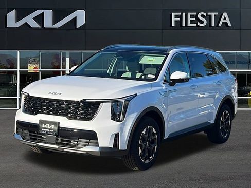 New 2026 Kia Sorento S w/ S Panoramic Sunroof Package image 2