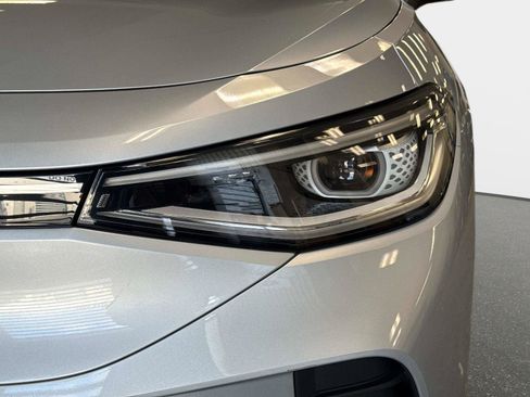 Certified 2022 Volkswagen ID.4 Pro S image 10