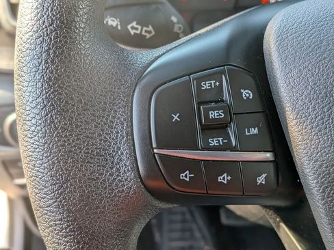 Used 2024 Ford Transit 350 XLT image 21