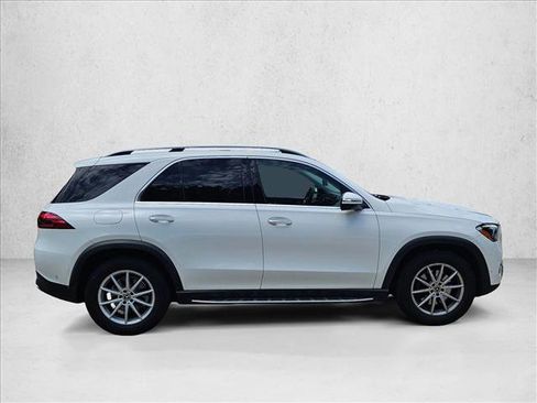 Used 2024 Mercedes-Benz GLE 350 4MATIC image 4