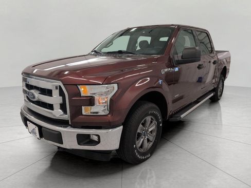 Used 2017 Ford F150 XLT AWD/4WD image 12