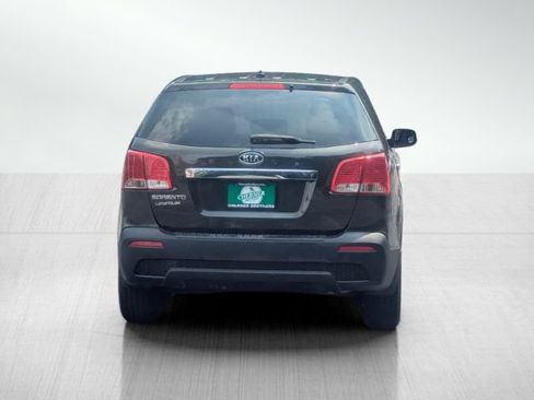 Used 2012 Kia Sorento FWD image 5