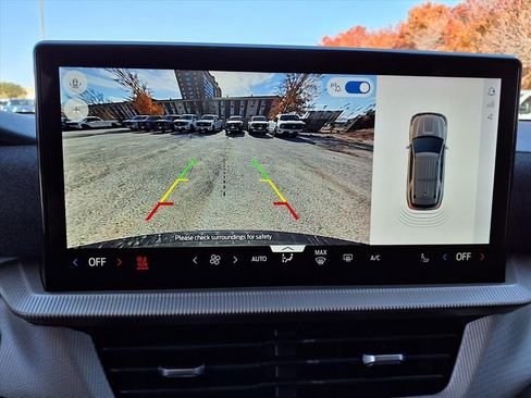 New 2026 Ford Explorer Active w/ Active Comfort Package image 16