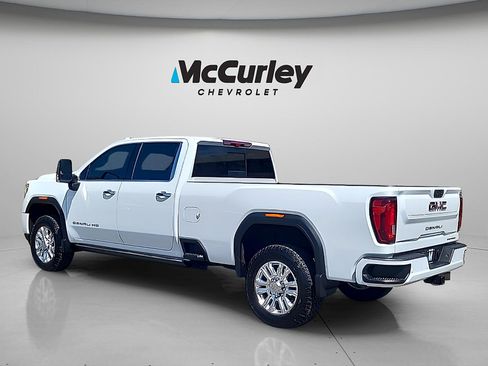 Used 2023 GMC Sierra 3500 Denali w/ Technology Package AWD/4WD image 5
