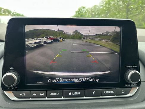 Used 2023 Nissan Rogue SV AWD/4WD image 26