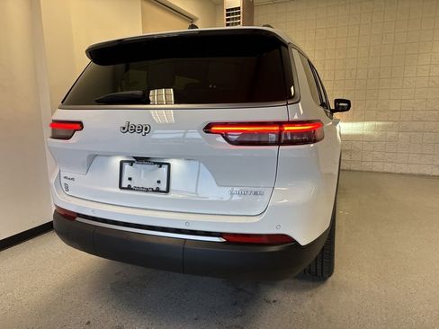 New 2026 Jeep Grand Cherokee L Limited image 19