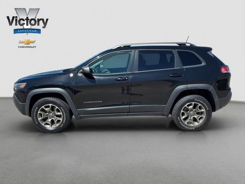 Used 2020 Jeep Cherokee Trailhawk w/ Cold Weather Group AWD/4WD image 4