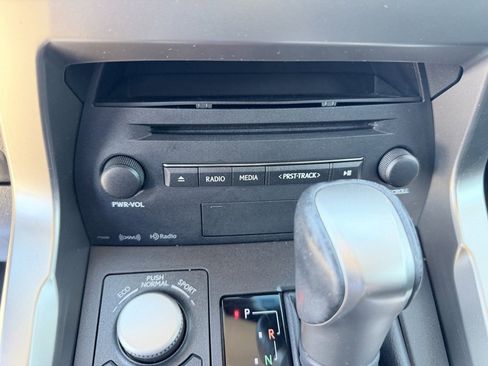 Used 2016 Lexus NX 200t FWD image 28