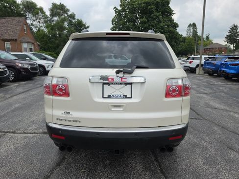 Used 2010 GMC Acadia SLT FWD image 6