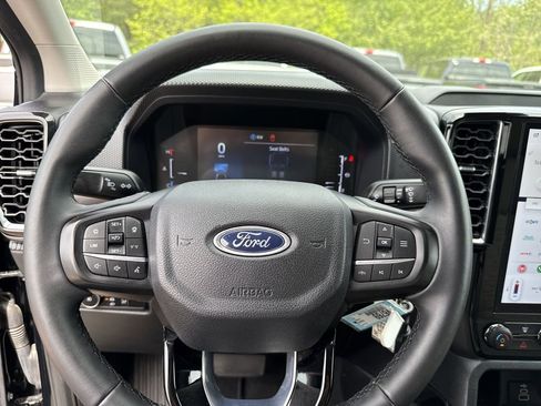 Used 2024 Ford Ranger XLT w/ Technology Package AWD/4WD image 22