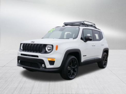 Used 2022 Jeep Renegade Altitude image 7