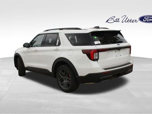 New 2026 Ford Explorer ST-Line image 4