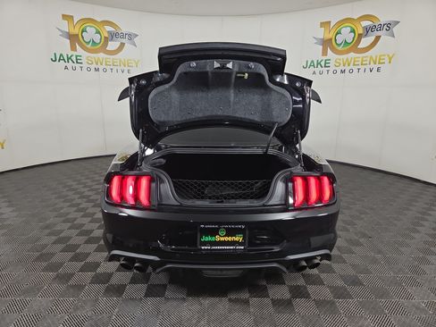 Used 2020 Ford Mustang GT Premium w/ Black Accent Package RWD image 32