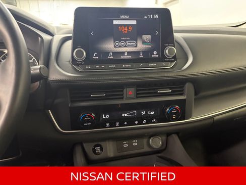 Certified 2025 Nissan Rogue SV AWD/4WD image 20