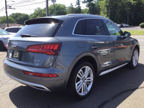 Used 2018 Audi Q5 2.0T Premium Plus w/ Premium Plus Package AWD/4WD image 8