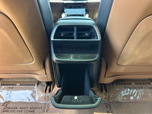 Used 2025 Lucid Air Touring AWD/4WD image 17