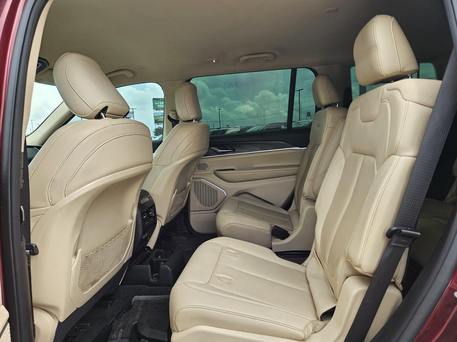 Used 2021 Jeep Grand Cherokee L Limited AWD/4WD image 9