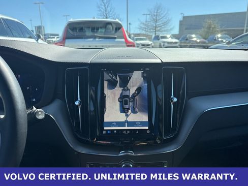 Certified 2024 Volvo XC60 B5 Ultimate w/ Protection Package Premier image 29