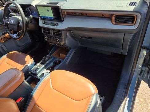 Used 2022 Ford Maverick Lariat w/ Lariat Luxury Package FWD image 17
