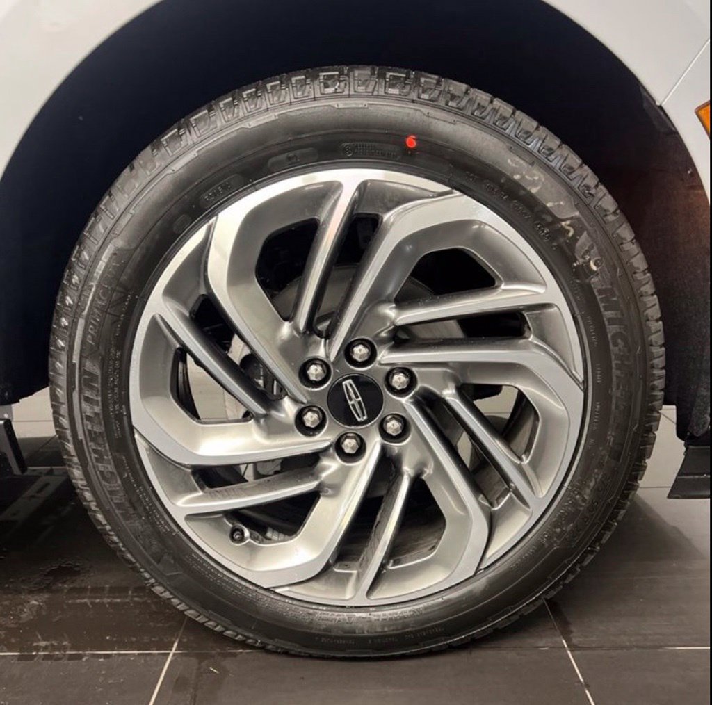 New 2026 Lincoln Navigator Premiere AWD/4WD image 7