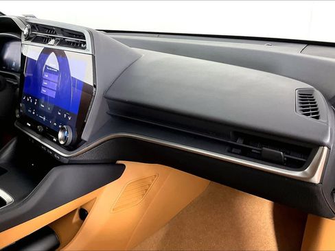 Used 2023 Lexus RZ 450e Premium image 17