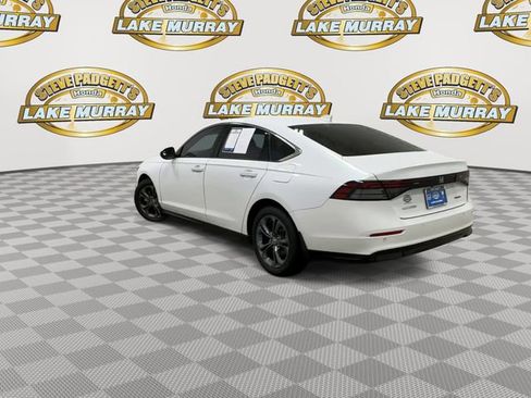 Used 2023 Honda Accord EX-L image 9