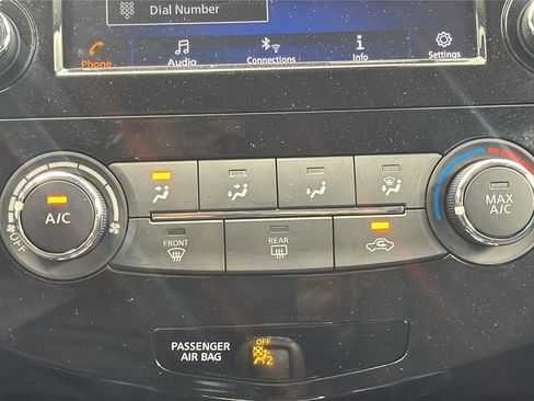 Used 2021 Nissan Rogue Sport S FWD image 19
