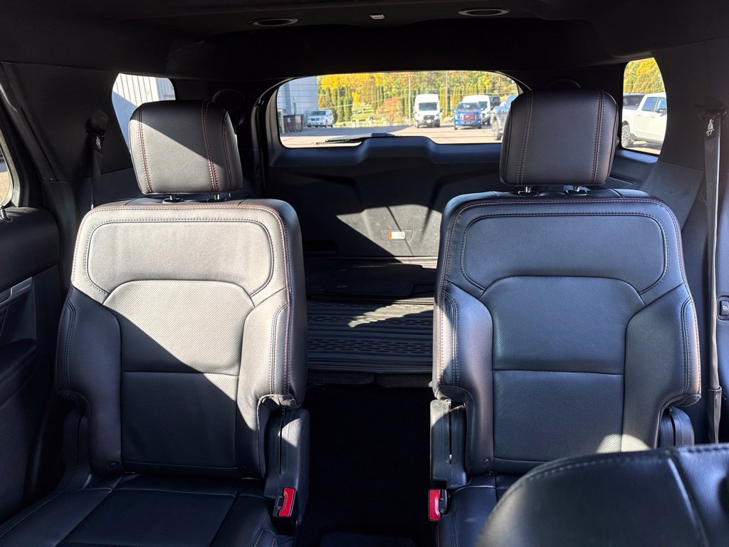Used 2019 Ford Explorer Sport w/ Equipment Group 401A AWD/4WD image 13