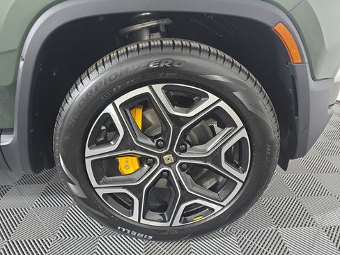 Used 2023 Rivian R1S Launch Edition AWD/4WD image 11