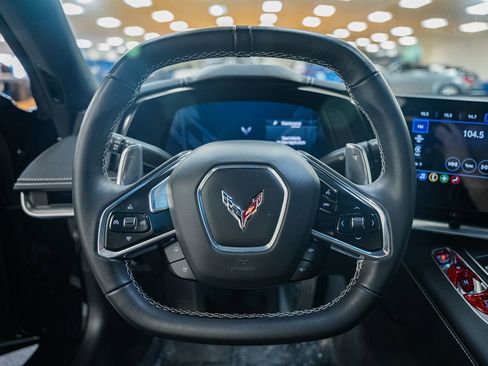 Used 2022 Chevrolet Corvette Stingray Coupe w/ 1LT image 32