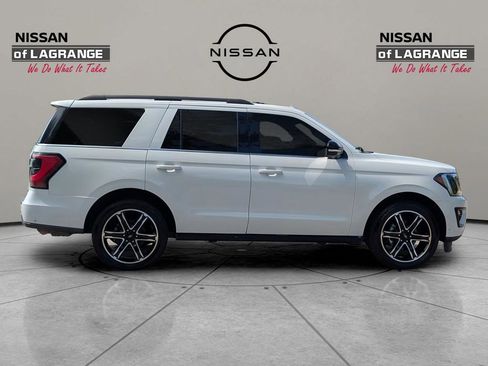 Used 2021 Ford Expedition Limited AWD/4WD image 4