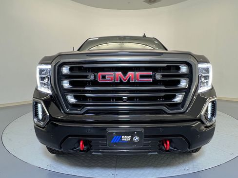 Used 2022 GMC Sierra 1500 AT4 w/ AT4 Premium Package image 6