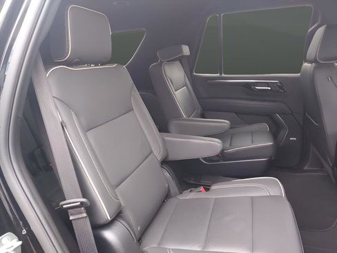 Used 2025 Chevrolet Tahoe Premier image 24