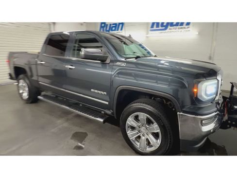 Used 2018 GMC Sierra 1500 SLT AWD/4WD image 2