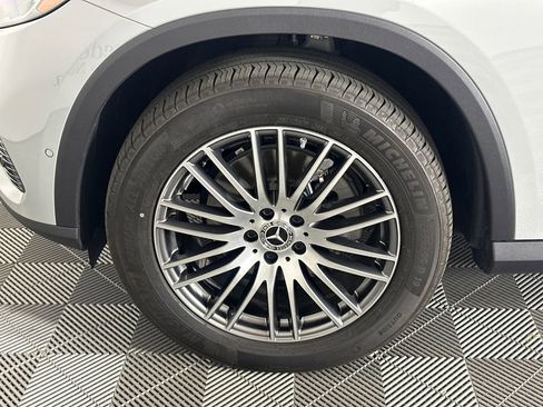 Certified 2026 Mercedes-Benz GLC 300 image 12