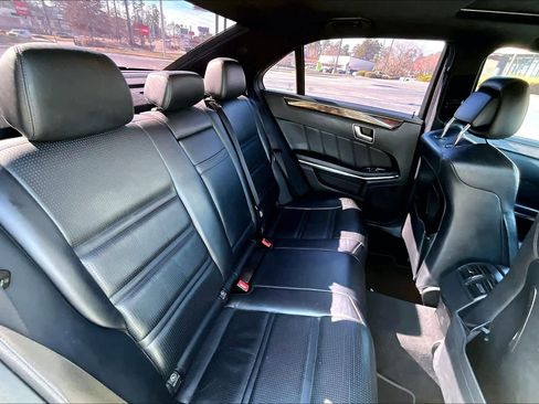 Used 2014 Mercedes-Benz E 63 AMG 4MATIC Sedan image 20