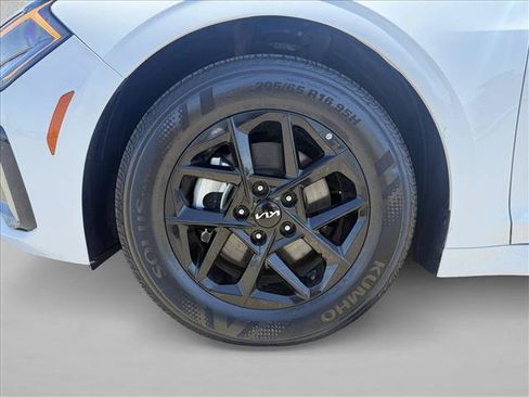 Used 2025 Kia K5 LXS FWD image 26