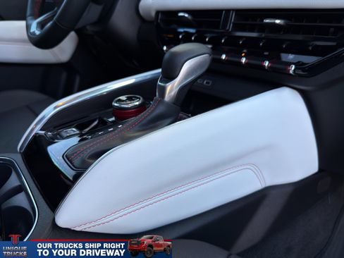 Used 2023 GMC Canyon AT4X w/ Edition 1 AWD/4WD image 32