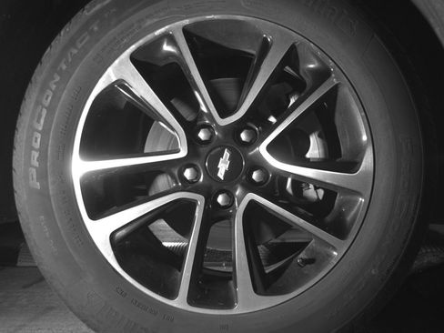 Used 2025 Chevrolet TrailBlazer LT FWD image 13