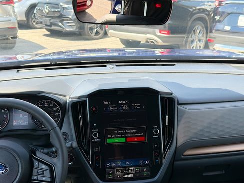 Used 2025 Subaru Forester Sport image 19