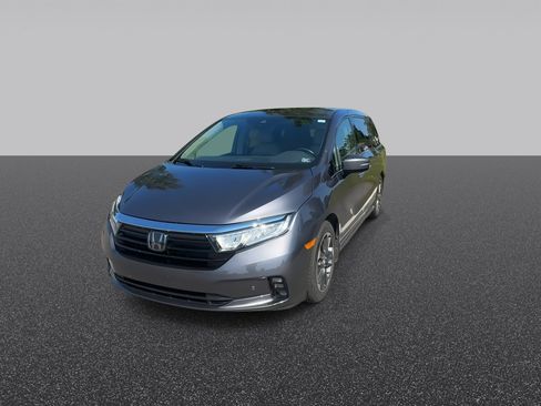 Used 2024 Honda Odyssey Elite image 4