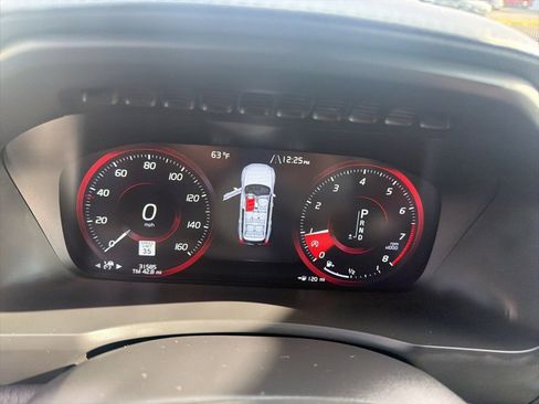 Used 2022 Volvo XC90 T6 Inscription w/ Advanced Package image 31