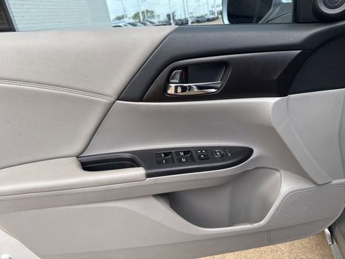 Used 2014 Honda Accord EX image 14