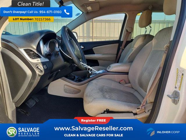 Used 2013 Dodge Journey SXT w/ Flexible Seating Group FWD image 9