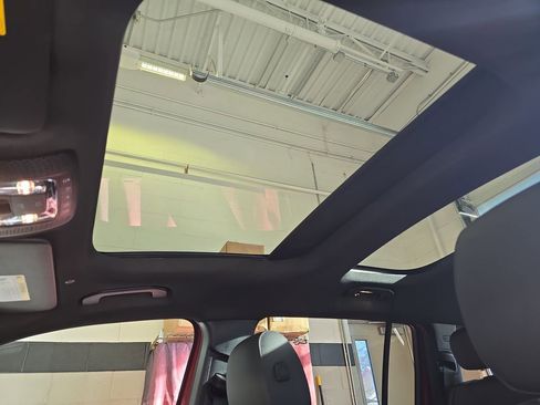 New 2026 Mercedes-Benz GLB 250 GLB 250 image 30