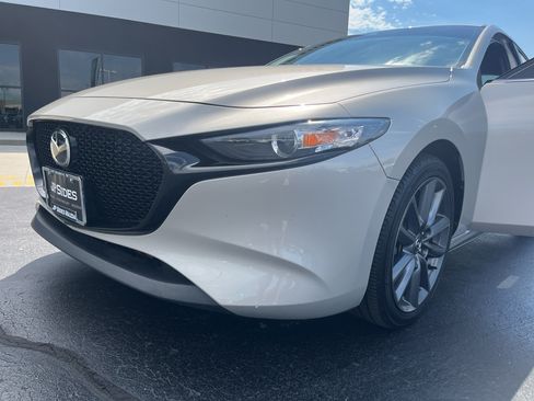 Used 2023 MAZDA MAZDA3 s FWD image 56