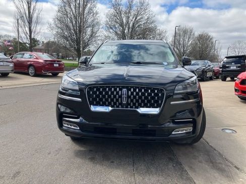 Used 2022 Lincoln Aviator Grand Touring AWD/4WD image 8