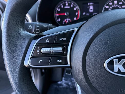 Used 2019 Kia Forte LXS image 21